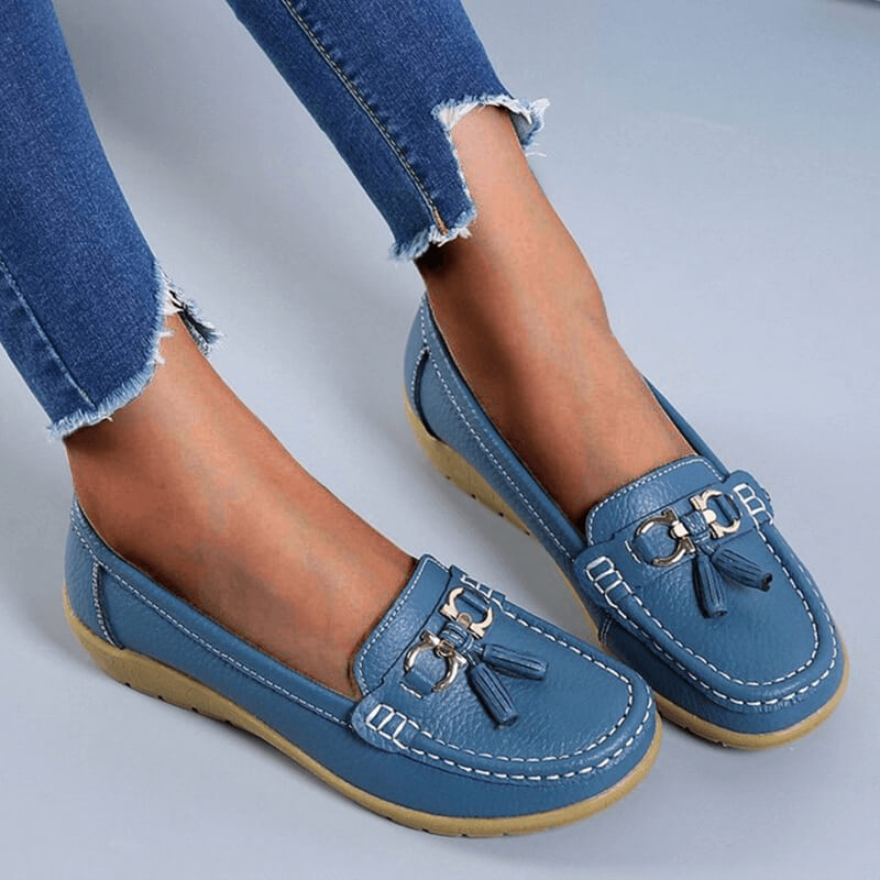 Bequeme Damen Mokassins Aus Leder Mit Keilabsatz Crystalli bequeme-damen-mokassins-aus-leder-mit-keilabsatz-crystalli