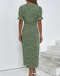 Herbstliches Knopfkleid mit V-Ausschnitt & Kurzarm – Luisa