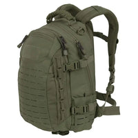 Grüner taktischer Rucksack, robustes Nylon, MOLLE-System, Outdoor-Abenteuer, 30L Kapazität.
