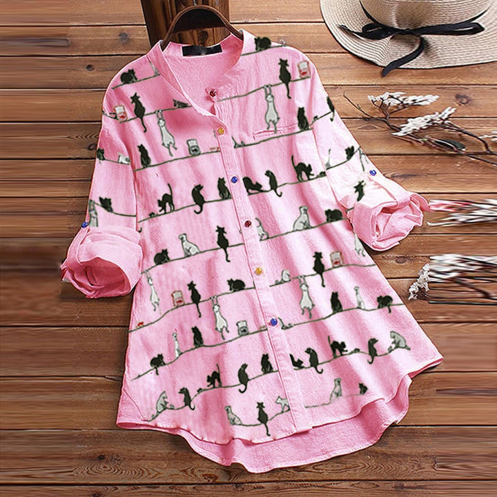 Herbstliche Damenbluse mit Katzenmotiv & Knopfleiste – Kaja