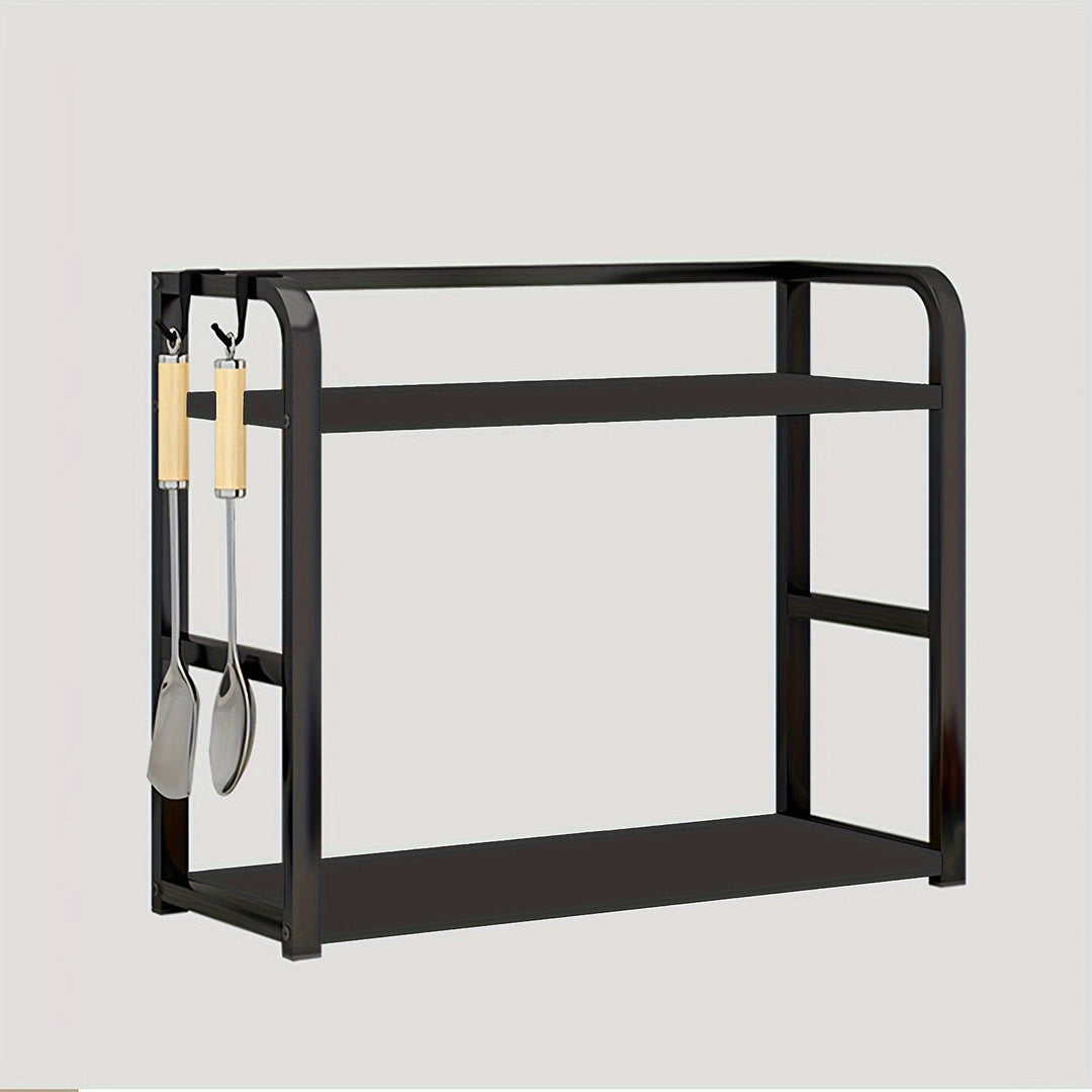 Schwarzes Metallregal mit zwei Ebenen und Haken, ideal für Küche oder Bad.