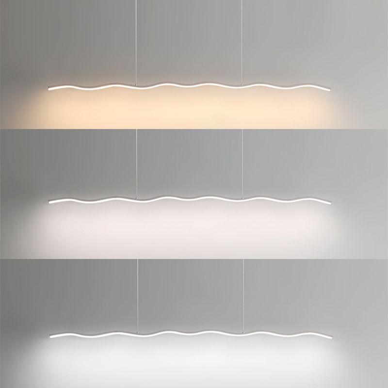 Moderne LED-Pendelleuchte, wellenförmig, dimmbar, warmweiß bis kaltweiß, minimalistisch.