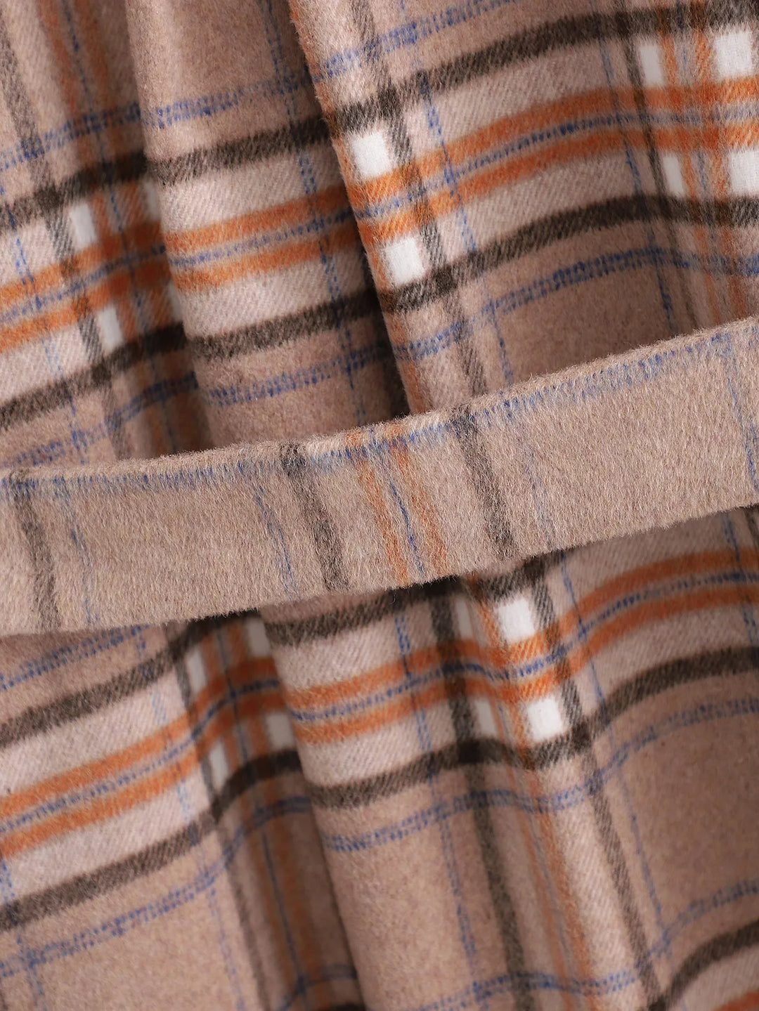 Kariertes Herbstkleid mit Gürtel – Elodie