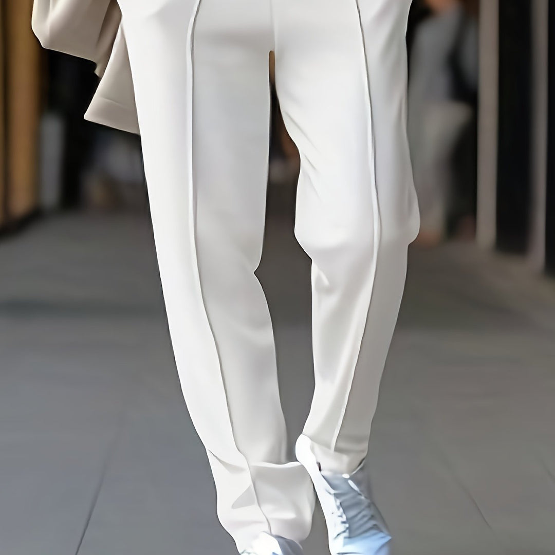 Weiße Damenhose, elegant, aus Baumwolle, mit Bügelfalte, modisch, ideal für Business-Looks.