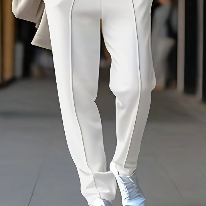 Weiße Damenhose, elegant, aus Baumwolle, mit Bügelfalte, modisch, ideal für Business-Looks.