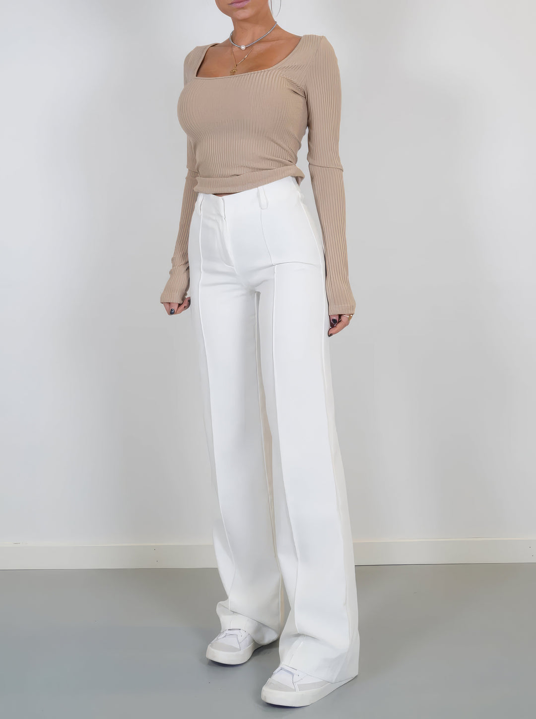Stylische Weite Damenhose – Aurelia