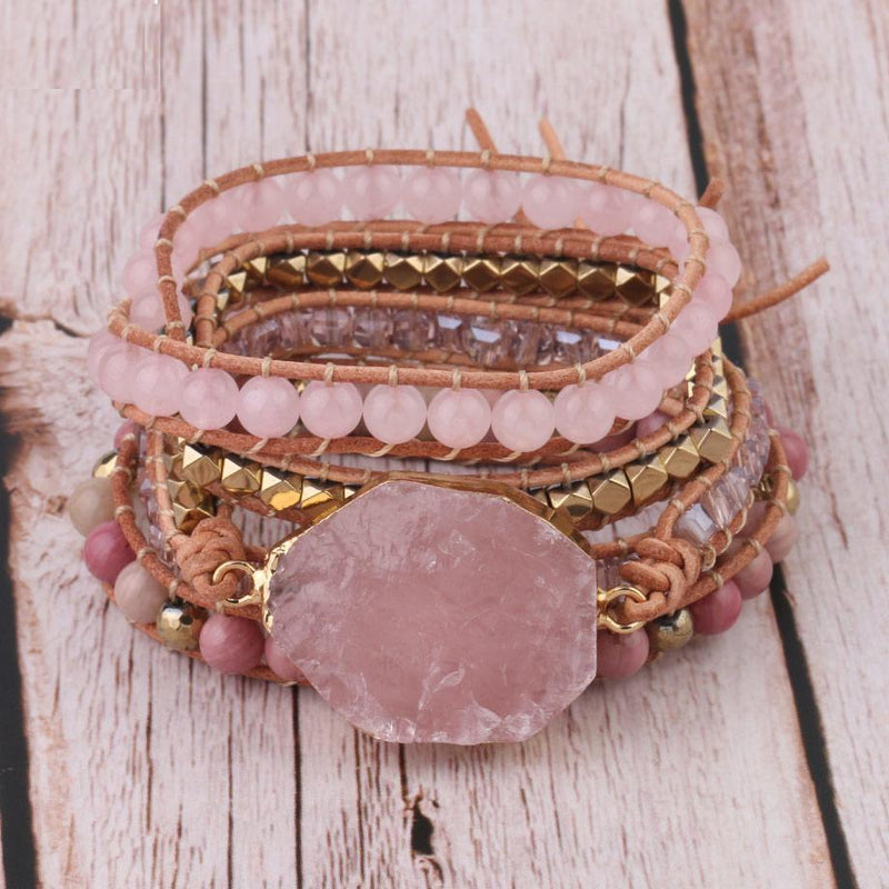 Rosa Quarz Armband Set, Leder, Perlen, Boho-Stil, handgefertigt, Damen Schmuck, modisch.