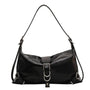 Schwarze Lederhandtasche mit Schnalle, modisches Accessoire, Damen, elegant, Schultertasche.