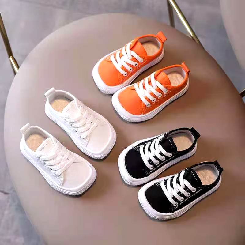 Kinder Canvas Sneakers – TinyTracks