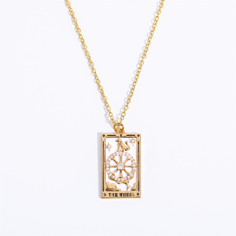 Goldene Halskette mit Tarot-Anhänger, Rad des Schicksals, filigranes Design, Damen-Schmuck.