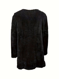 Schwarzer Kunstpelzmantel, langärmelig, elegant, warm, modisch, Damenbekleidung, Wintermode.