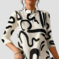 Minikleid mit langen Ärmeln & Rundhalsausschnitt – Elanora