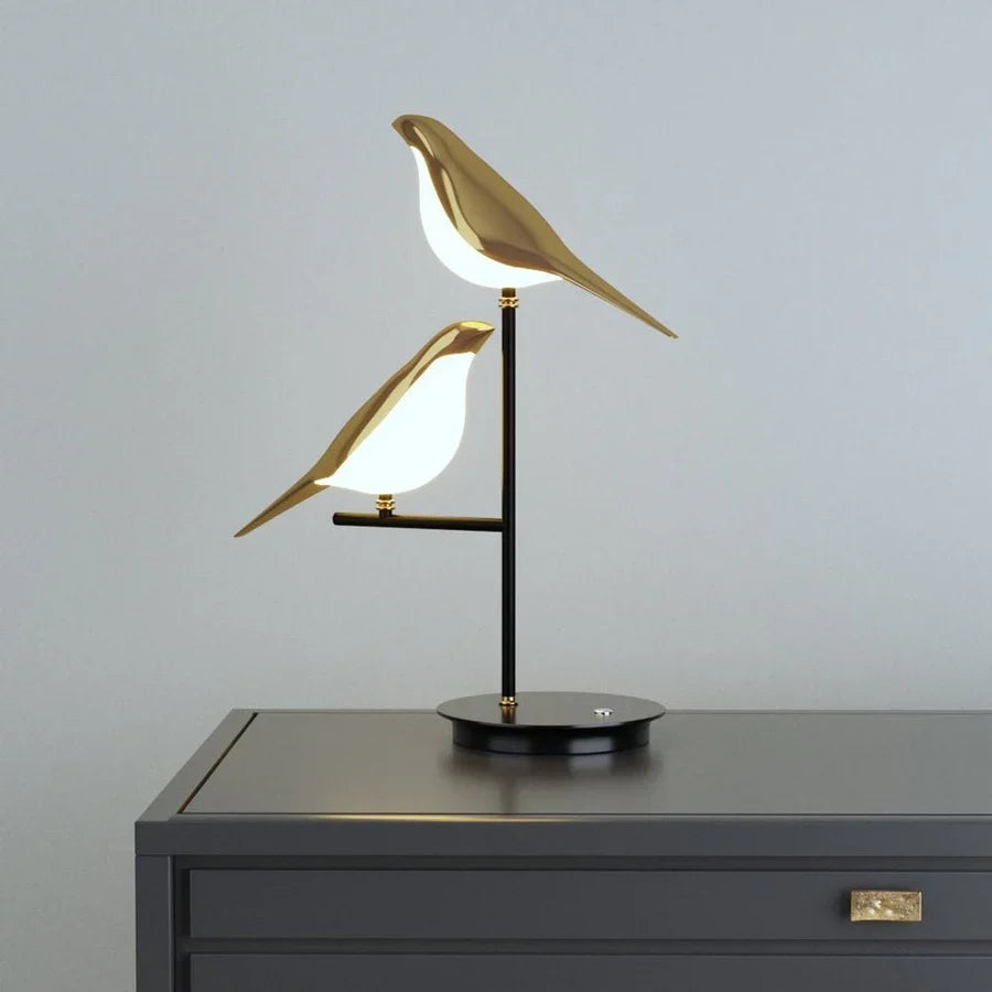 LED Tischlampe mit stilvollem Design - AvaBird
