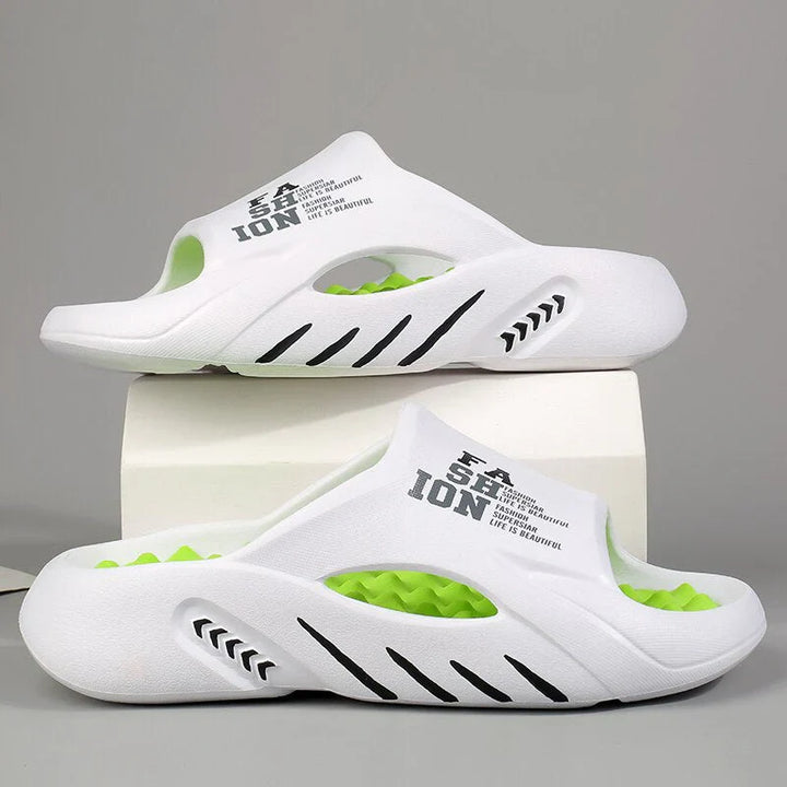 Weiße modische Hausschuhe mit grüner Sohle, rutschfest, bequem, Unisex-Sandalen.