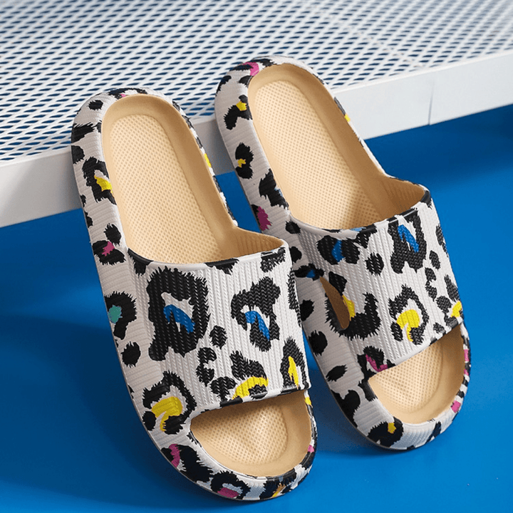 Komfortable Dämpfende Slippers - Nora