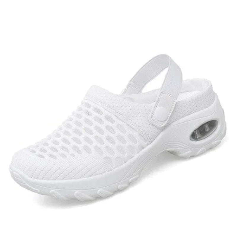 Weiße atmungsaktive Clogs für Damen, Mesh-Material, rutschfest, bequem, Sommer-Schuhe.