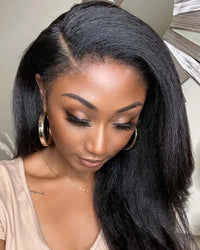 Schwarze HD Lace Perücke mit Lockenrand – Imani Herbstzauber Edition