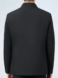 Schwarzer Herrenanzug, Rückansicht, elegantes Design, formelle Kleidung, glatter Stoff.