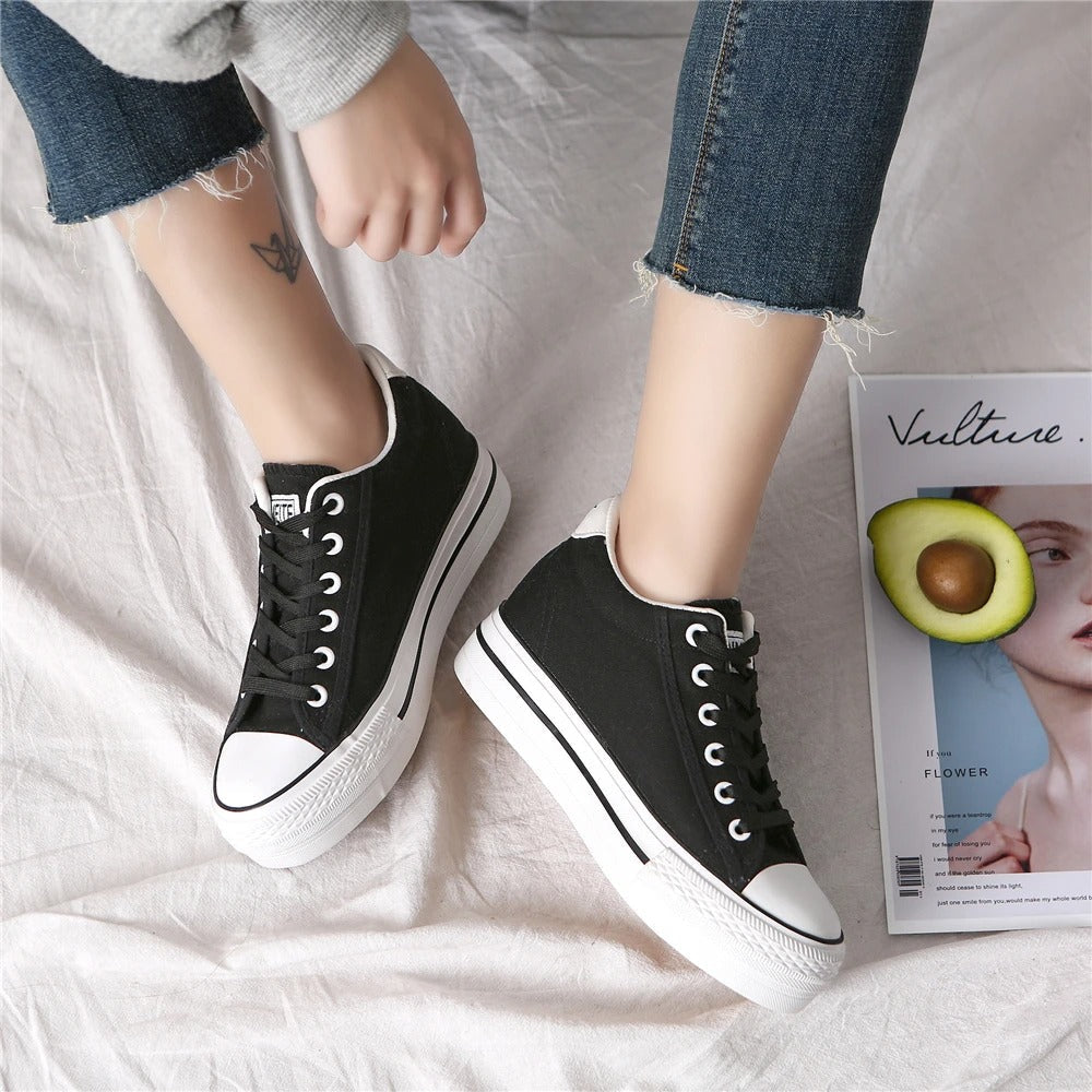 Stylische Damen Canvas-Sneaker mit Plateausohle – Leonie