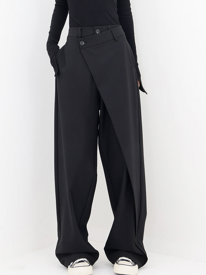 Schwarze Damenhose mit weitem Bein, asymmetrischem Design, eleganter Mode, Freizeitkleidung.