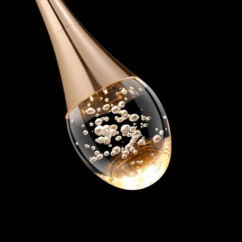 Glas Hängeleuchte mit warmem Lichtschein - Vetra