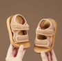 Atmungsaktive Kinder-Sandalen mit weicher Sohle & Schnellverschluss – Laufleicht