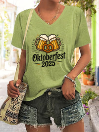 Damen Plus Size V-Ausschnitt T-Shirt mit Grafikprint – Anneliese Oktoberfest 2025