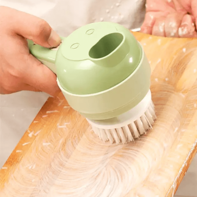 Grünes 4-in-1 Küchentool mit Reinigungsbürste, ideal für Holzoberflächenreinigung.