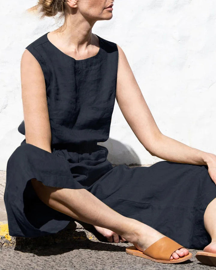 Ärmelloser Jumpsuit mit weitem Bein – Aurelia