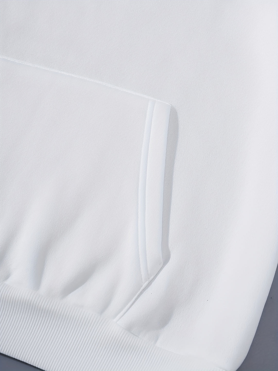 Stylischer Damen Hoodie – Clara Oktoberfest 2025