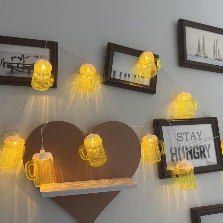 2 Stück LED Bierkrug Lichterkette – LichterBier Oktoberfest 2025