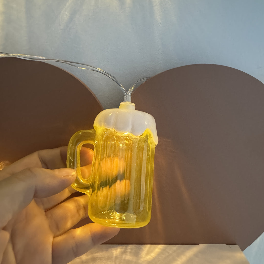 2 Stück LED Bierkrug Lichterkette – LichterBier Oktoberfest 2025