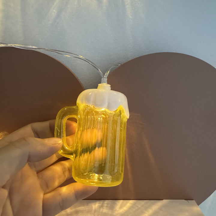 2 Stück LED Bierkrug Lichterkette – LichterBier Oktoberfest 2025