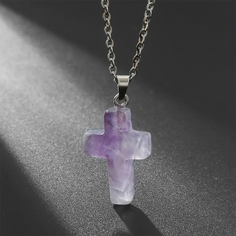 Amethyst-Kreuzanhänger an Silberkette, lila Edelstein, Schmuck für Damen und Herren.