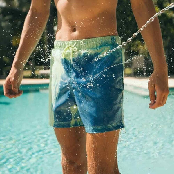 Farbwechselnde Herren-Badeshorts mit Thermoeffekt – Sommer-Highlight 2025