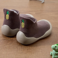Frühling im Rund mit Zeno – Flexible Barfuß-Sneaker für Kinder