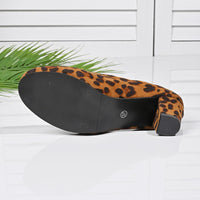 Samt Pumps mit Elastikriemen – Amelie Oktoberfest 2025