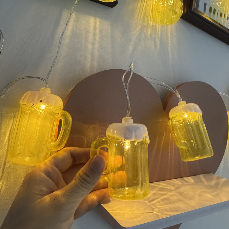 2 Stück LED Bierkrug Lichterkette – LichterBier Oktoberfest 2025