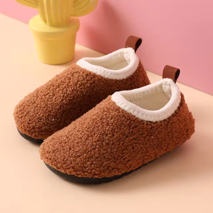 Warme Winter-Kinderslippers – SnuggleSteps