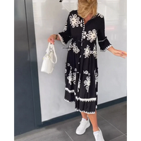 Trendiges Herbstkleid mit Blumenmuster und 3/4-Ärmeln – Elin