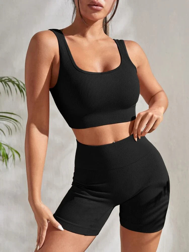 Zweiteiliges Damen Fitness-Set mit Shorts & Sport-Top – Sienna