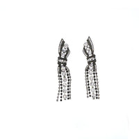 Schwarze Strass-Ohrringe mit Schleifen-Design und hängenden Ketten, eleganter Schmuck.