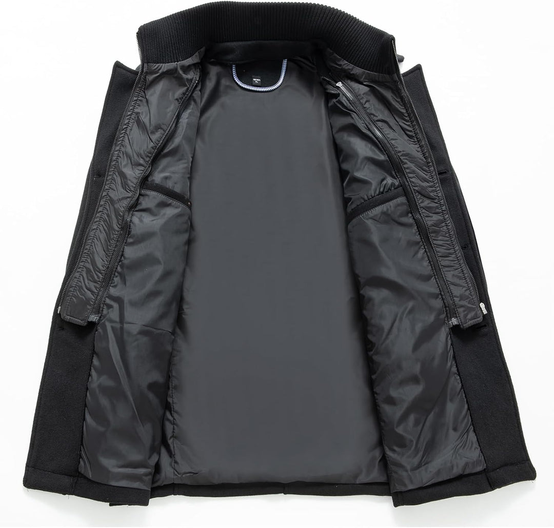 Schwarzer Herrenmantel, Innenansicht, Polyesterfutter, elegant, warm, Wintermode, klassisch.