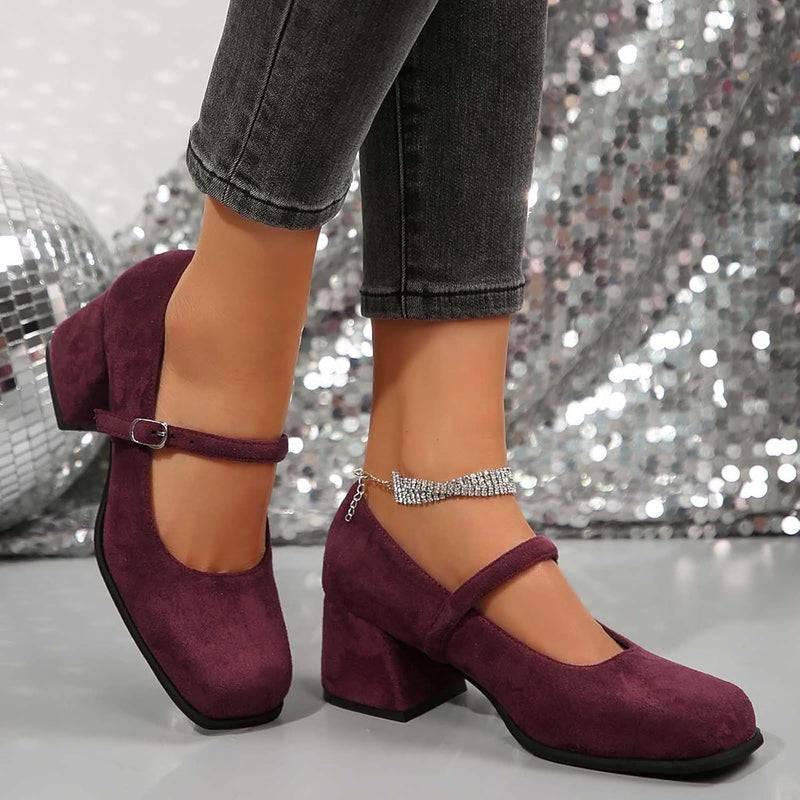 Wildleder Pumps mit Schnalle – Lena Oktoberfest 2025