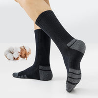 Schwarze Baumwollsocken für Herren, atmungsaktiv, bequem, mit grauen Akzenten.