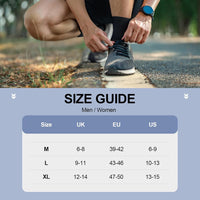 Mann bindet schwarze Sportschuhe, Fitness, Outdoor, Laufen, Größentabelle, UK, EU, US.