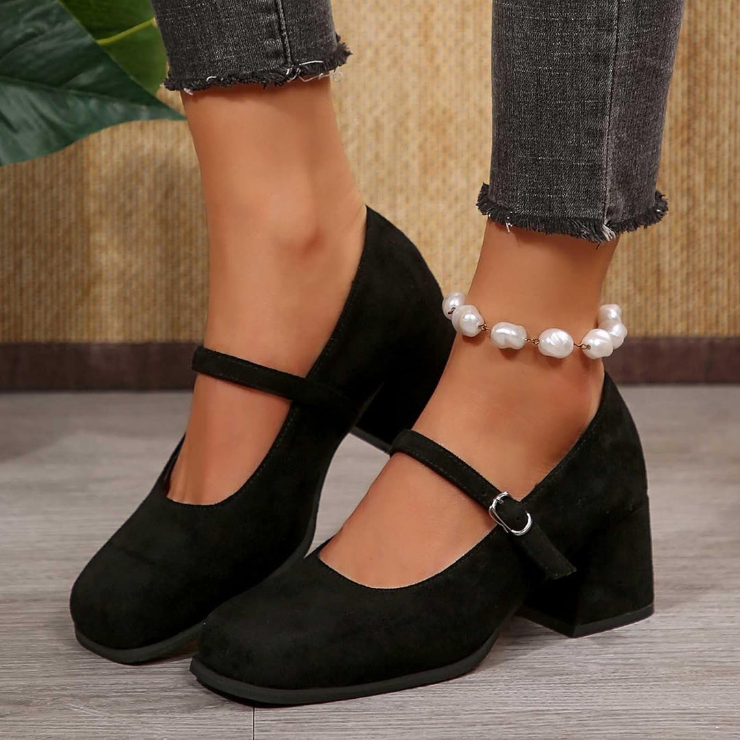 Wildleder Pumps mit Schnalle – Lena Oktoberfest 2025