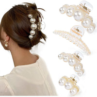 Frau mit Perlen-Haarklammer, eleganter Haarschmuck, modisches Accessoire, Hochsteckfrisur.