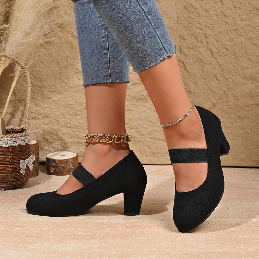 Samt Pumps mit Elastikriemen – Amelie Oktoberfest 2025