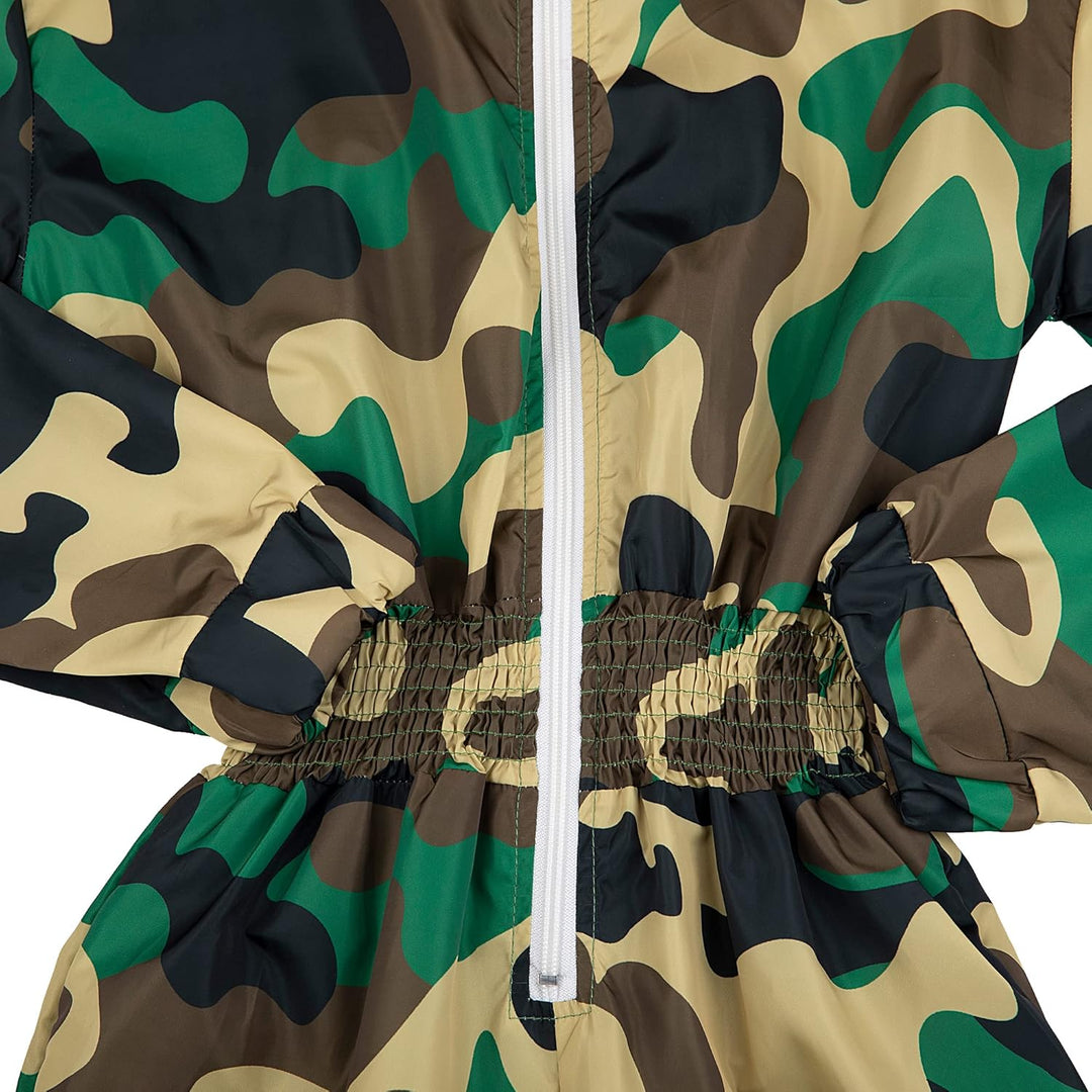 Camouflage Kinder-Regenjacke mit Kapuze, grün-braun, wasserdicht, Outdoor-Bekleidung.